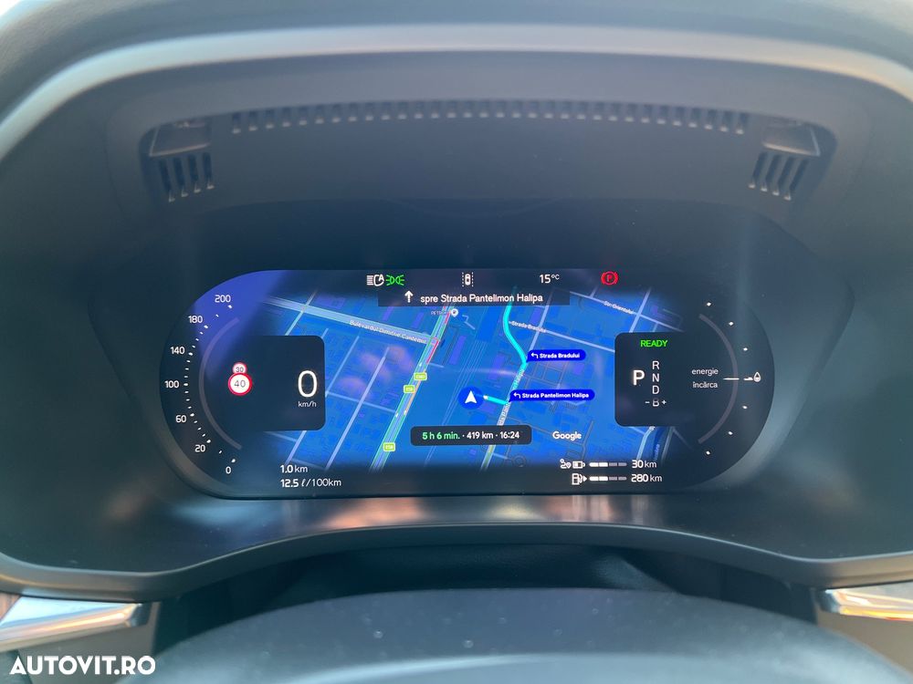 Volvo XC 60 T6 AWD Recharge Plus Dark - 9