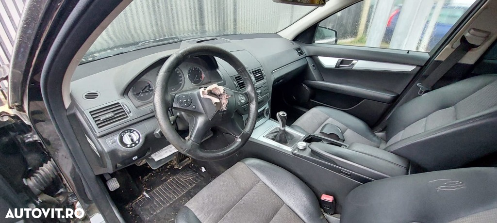 Dezmembrari Mercedes Benz W204 motor 1.8 benzina kompressor - 6