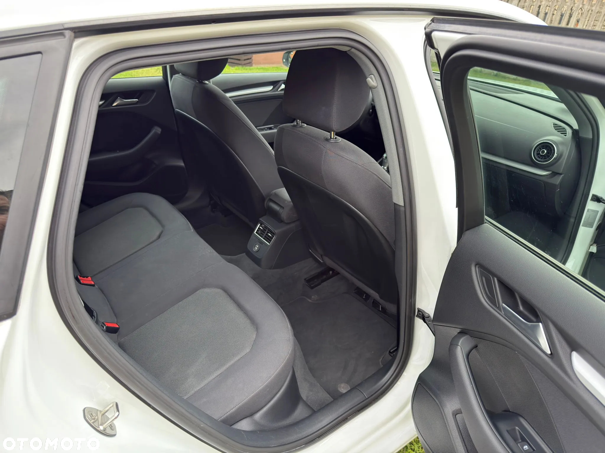 Audi A3 35 TFSI S tronic - 9
