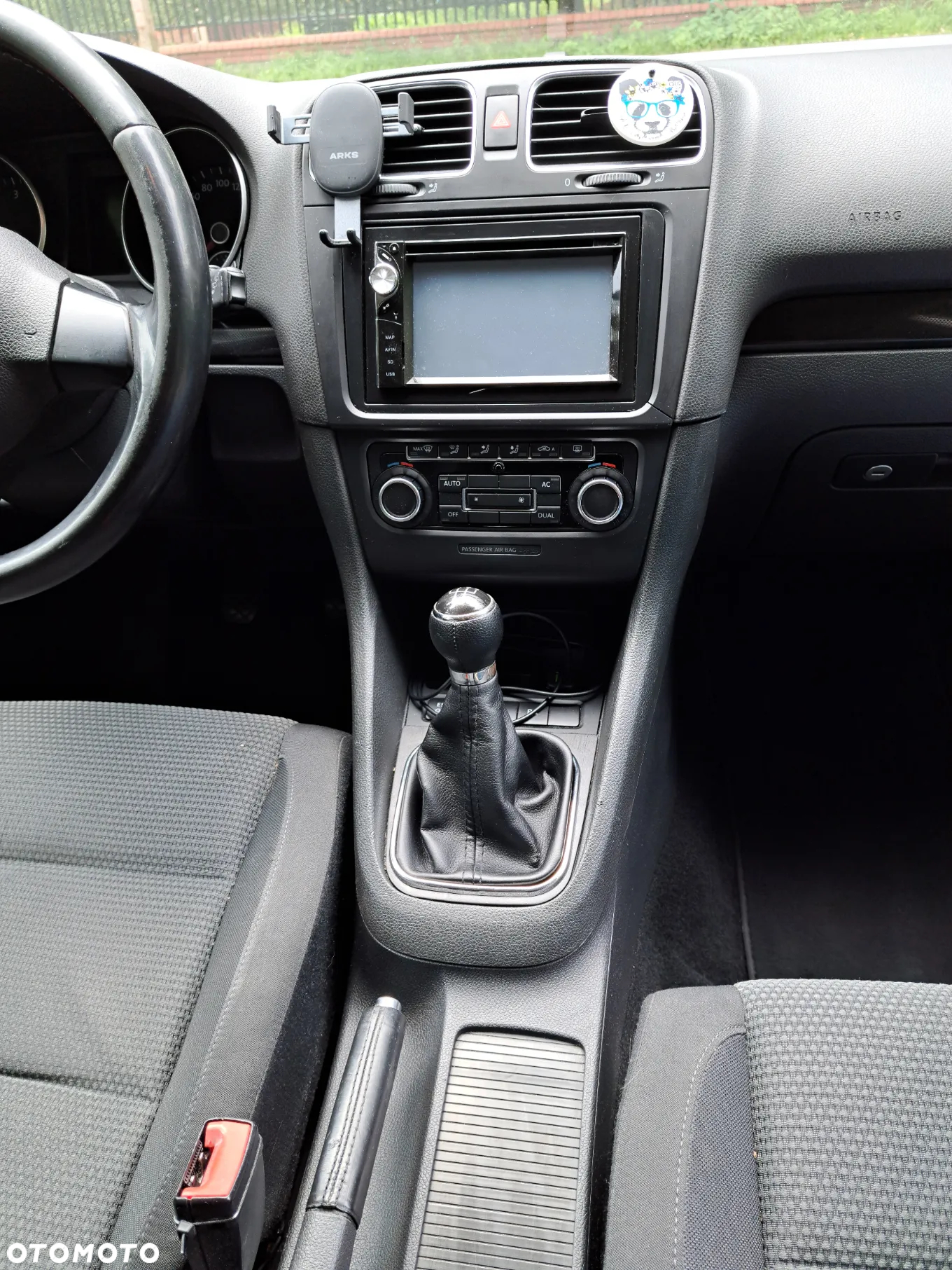Volkswagen Golf VI 2.0 TDI Comfortline - 16