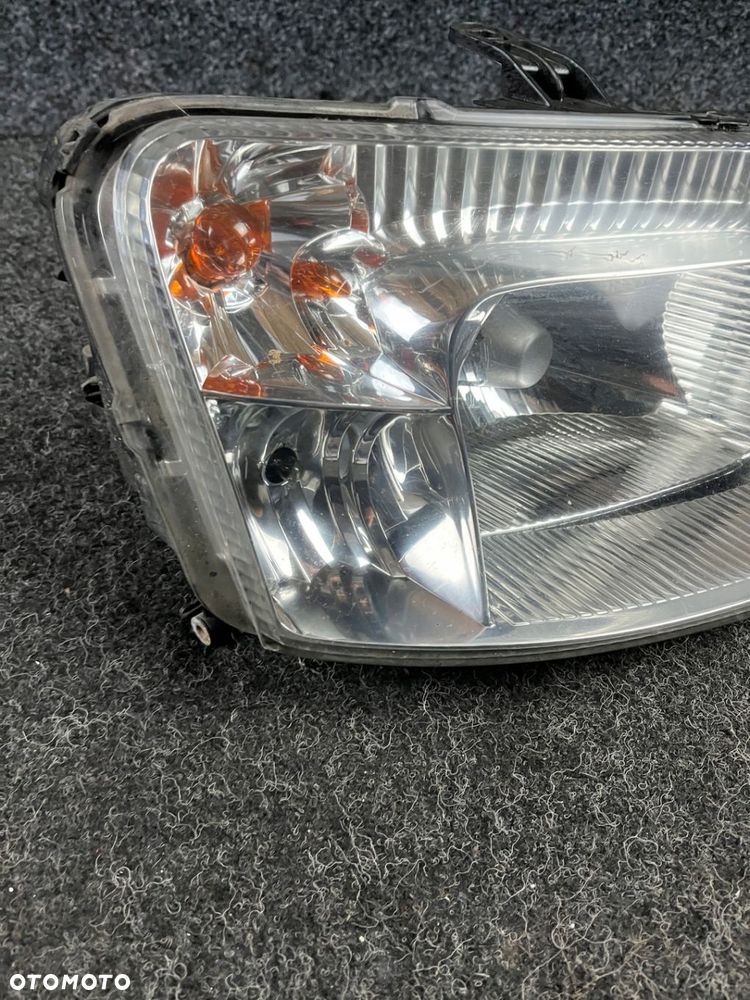fiat panda II lampa prawy przód prawa przednia - 2