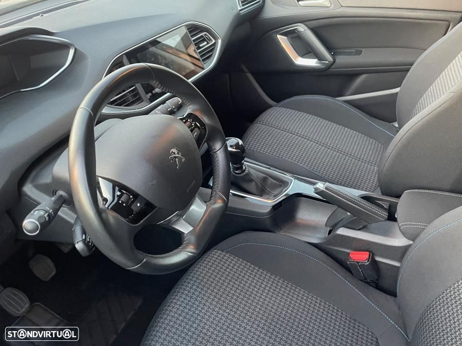Peugeot 308 SW 1.5 BlueHDi Style - 14