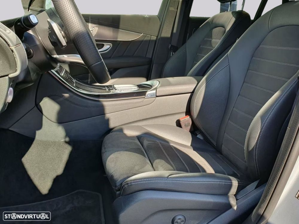 Mercedes-Benz EQC - 7