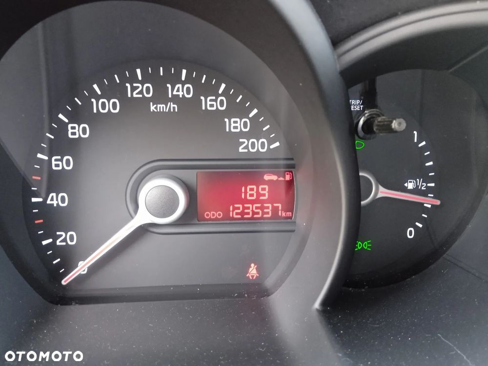 Kia Picanto 1.2 Business Line - 14