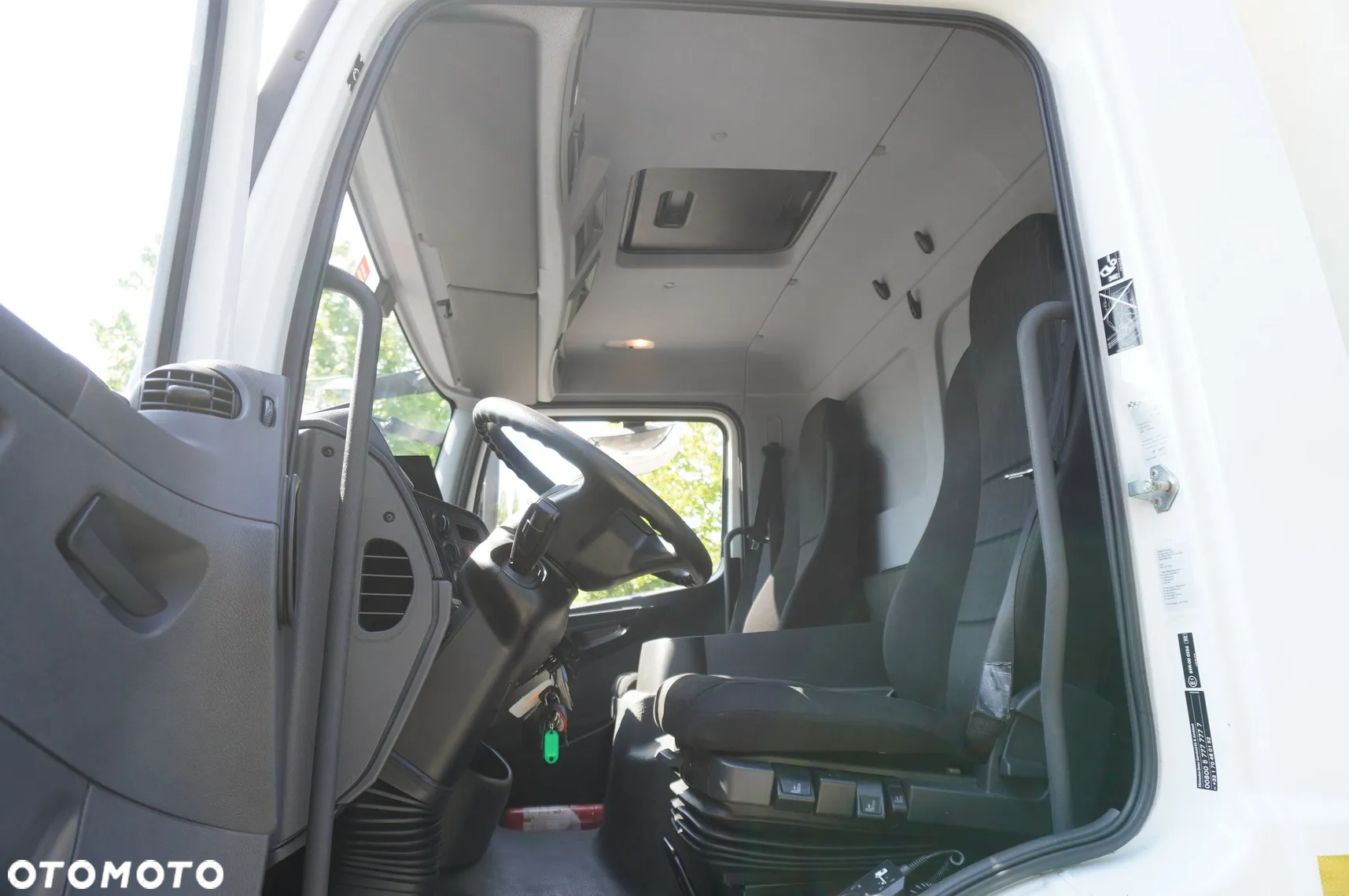 Mercedes-Benz Atego 1321 / 80 tys. km !!! / Kontener 20 EPAL - 20