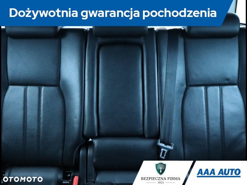 Land Rover Discovery Sport - 11