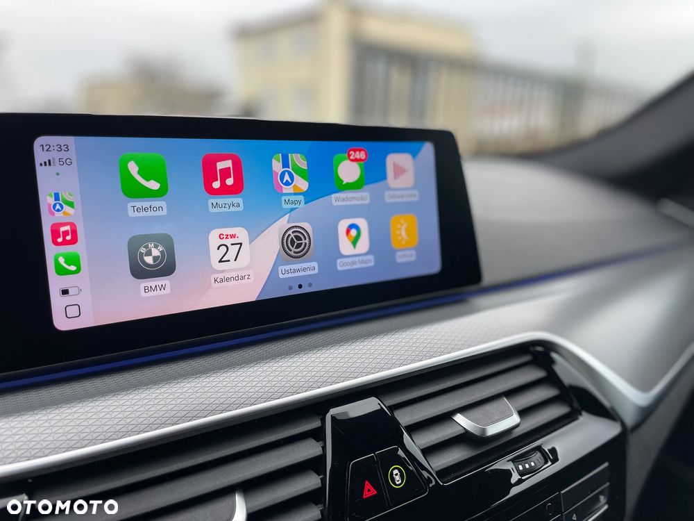 BMW Seria 5 520d xDrive M Sport sport - 37