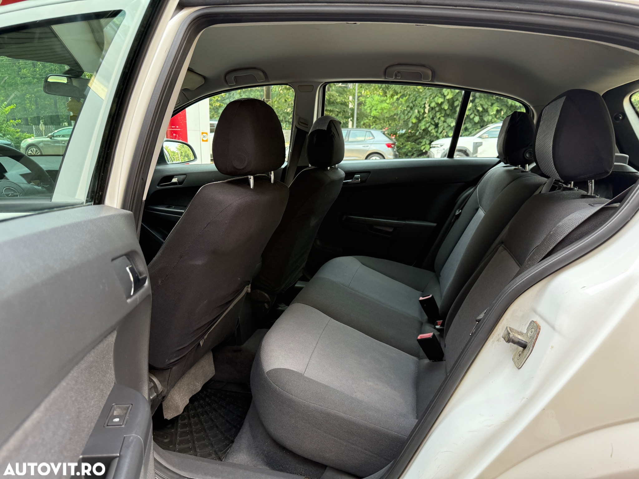 Opel Astra 1.6 Edition - 12