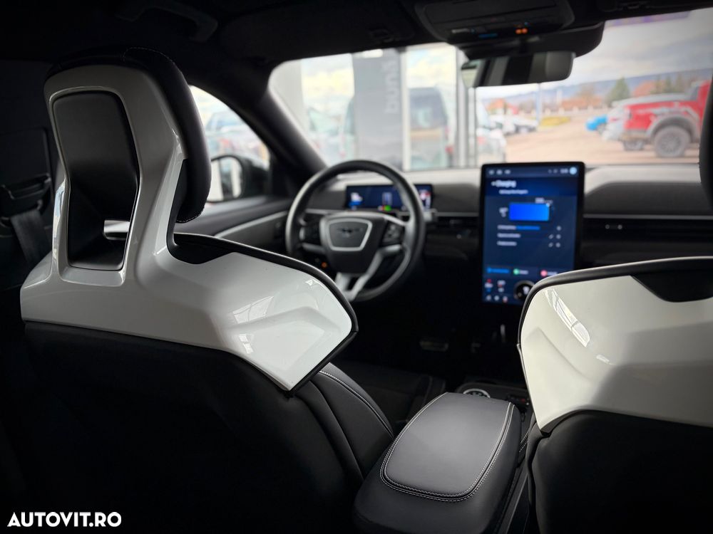 Ford Mustang Mach-E AWD GT RALLY - 20