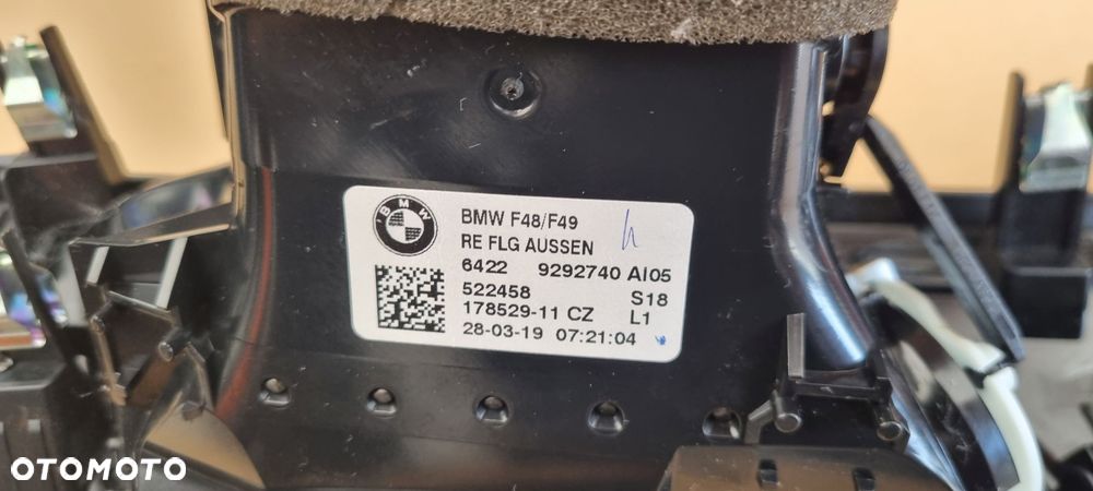 BMW X1 F48 2015- Kratka nawiewu Dekor Panel Oryginał Europa - 12
