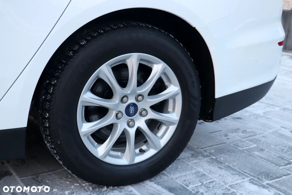 Ford Mondeo 2.0 TDCi Trend PowerShift - 17