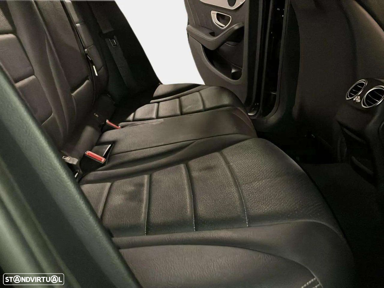Mercedes-Benz C 250 d AMG Line Aut. - 17