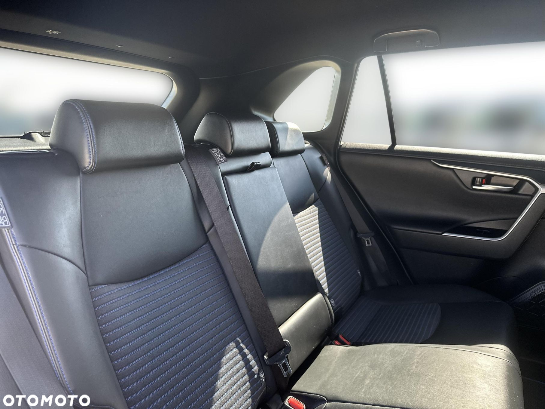 Toyota RAV4 2.5 Hybrid Selection 4x4 - 14