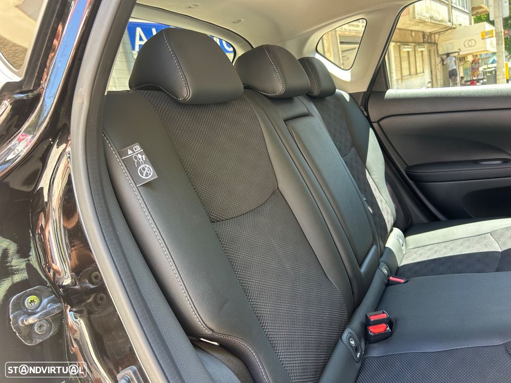 Nissan Pulsar 1.2 DIG-T Tekna - 10