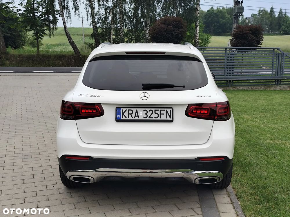 Mercedes-Benz GLC 200 d 4Matic 9G-TRONIC - 14