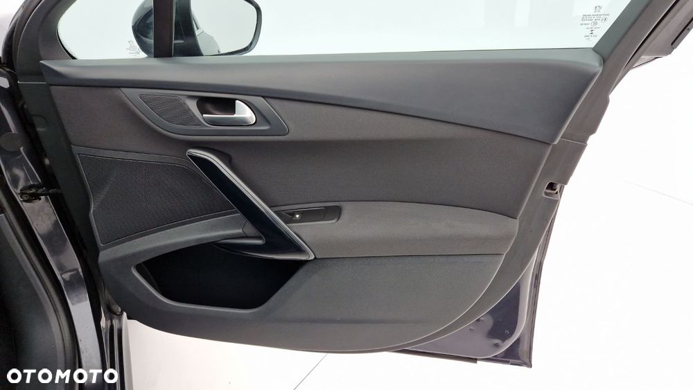 Peugeot 508 2.0 BlueHDi Allure S&S - 21