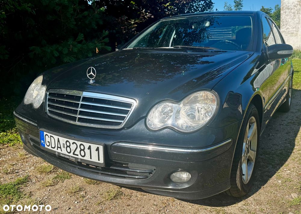 Mercedes-Benz Klasa C 180 Kompressor Automatik Avantgarde - 2