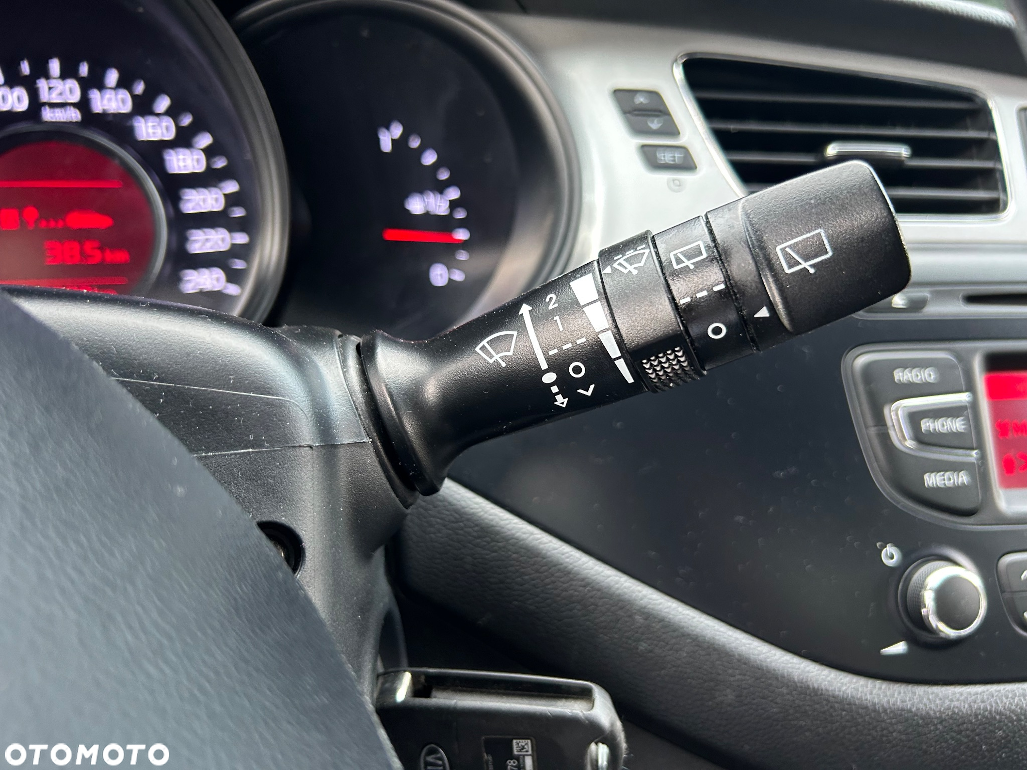 Kia Ceed 1.6 GDI ISG Dream Team Edition - 18