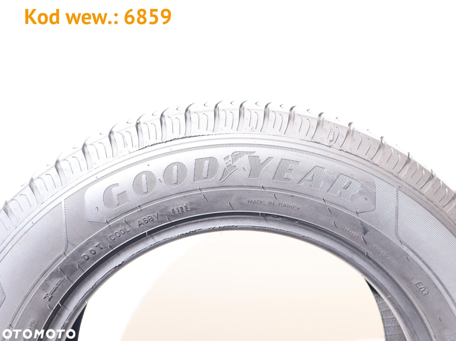 Goodyear Efficientgrip Cargo - 215/65 R16C - 5