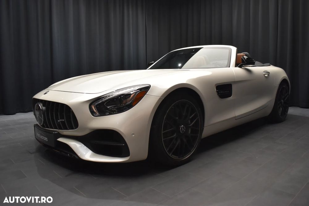 Mercedes-Benz AMG GT - 3