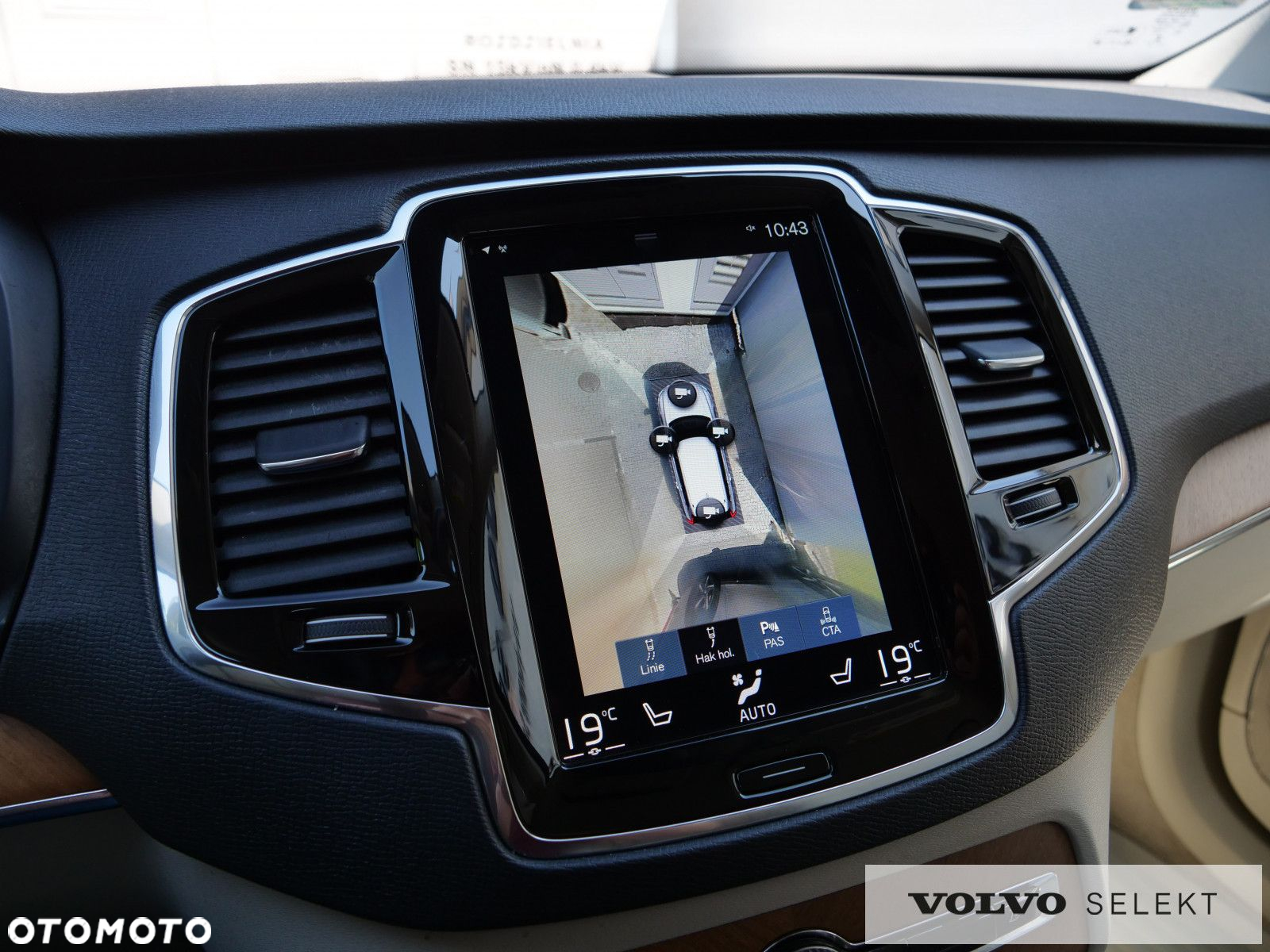 Volvo XC 90 - 25