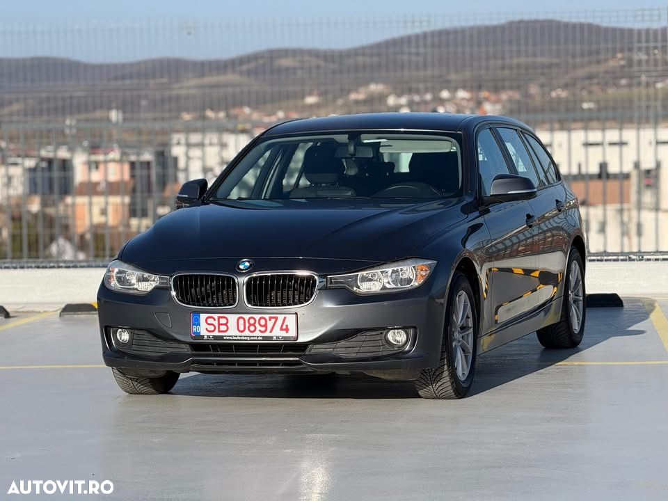 BMW Seria 3 318d Blue Performance Luxury Line - 1