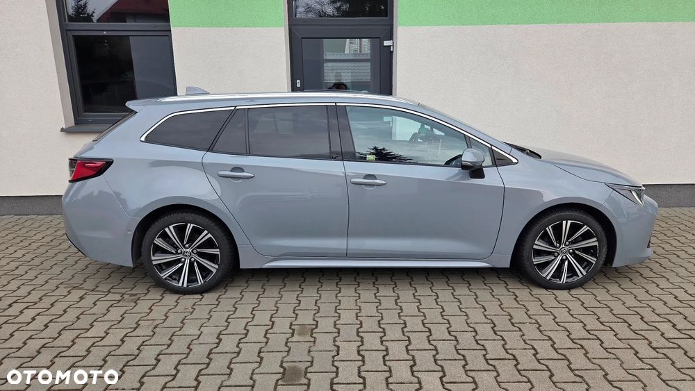 Toyota Corolla 1.8 Hybrid Executive - 10