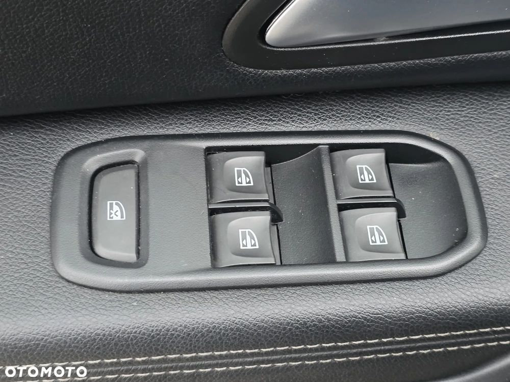 Dacia Duster 1.0 TCe Prestige - 14