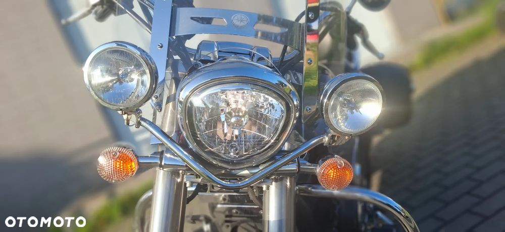 Yamaha XVS - 6