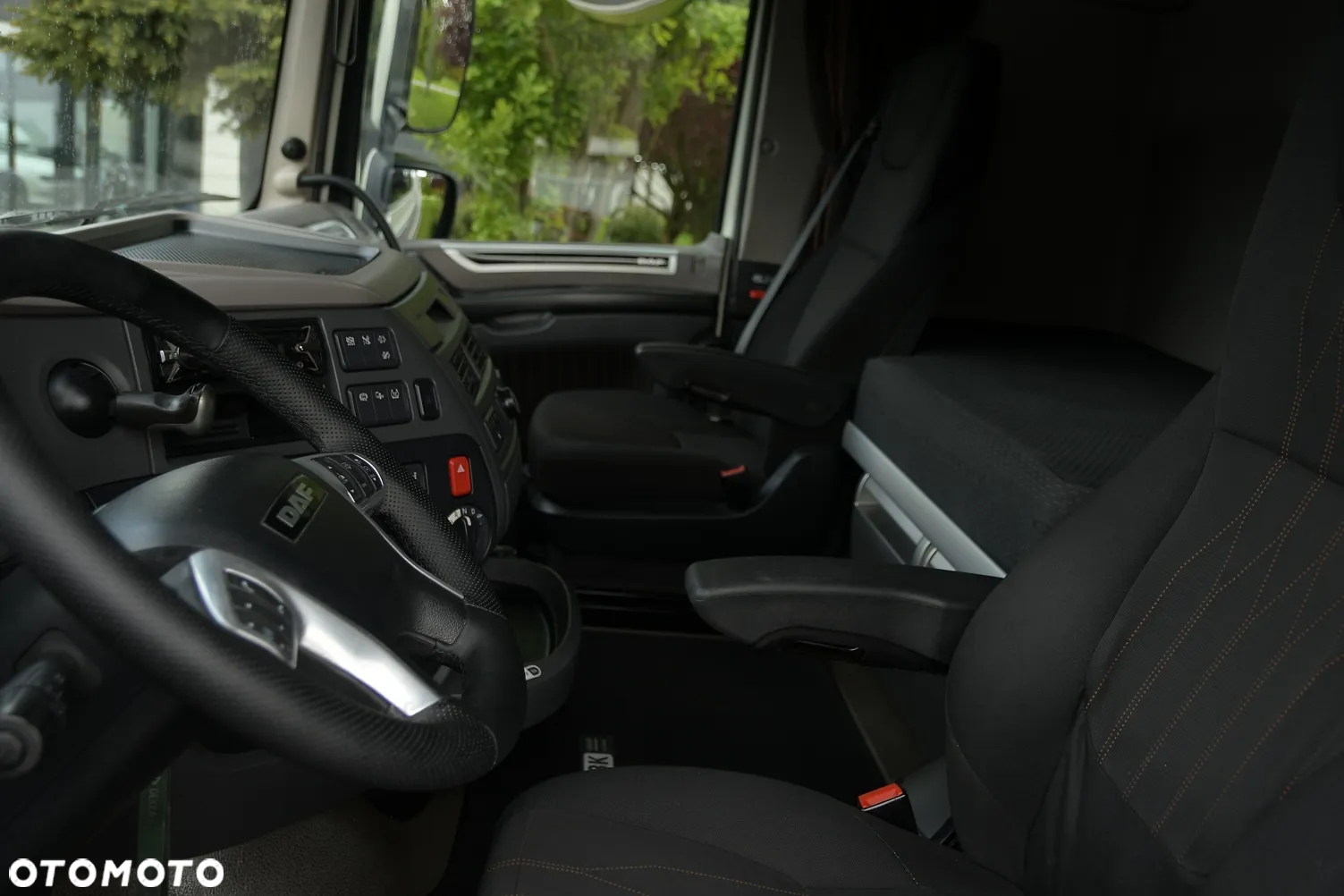 DAF XF 450///* SUPER SPACE CAB///* ///2018///* 18000KG//* /RETARDER///* 7.70///* WAGA///* FIRANKA///* XENON///* DACH PODNOSZONY//* /DUŻE ZBIORNIKI///* STAN BARDZO DOBRY - 22