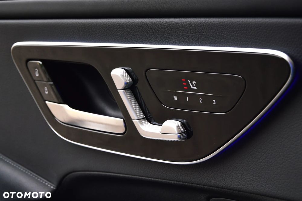 Mercedes-Benz CLE 300 mHEV 4-Matic AMG Line - 16