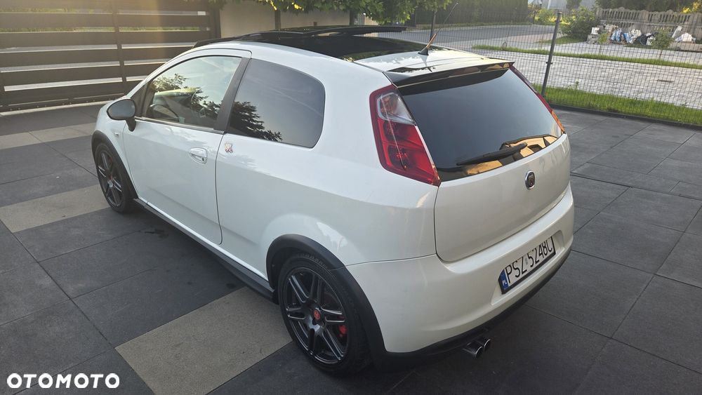 Abarth Grande Punto - 2