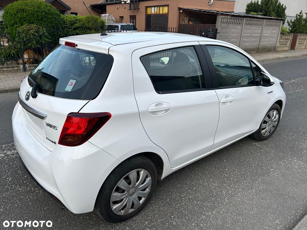 Toyota Yaris 1.5 VVT-i Comfort - 6