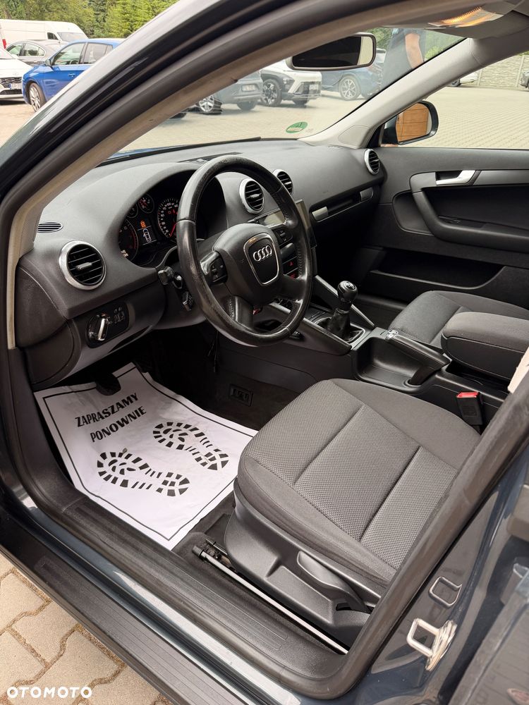 Audi A3 Sportback 1.6 Ambition - 25