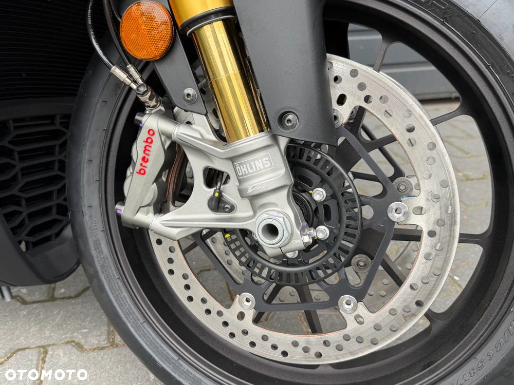 Aprilia RSV - 10