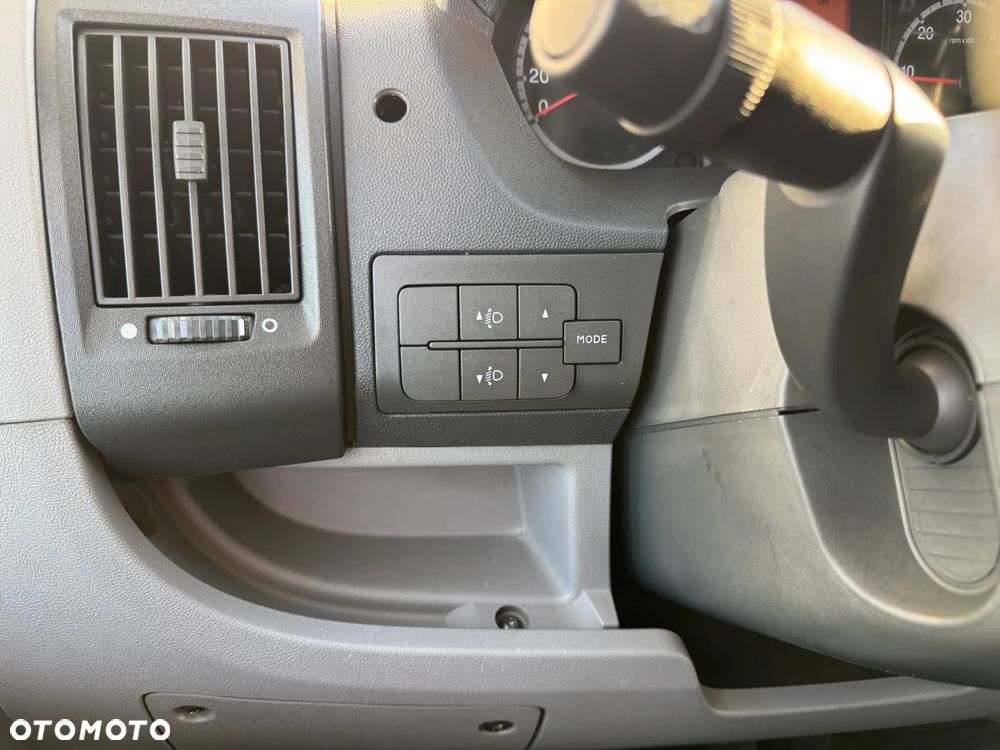 Peugeot Boxer HDi 333 L2H2 Standard - 16