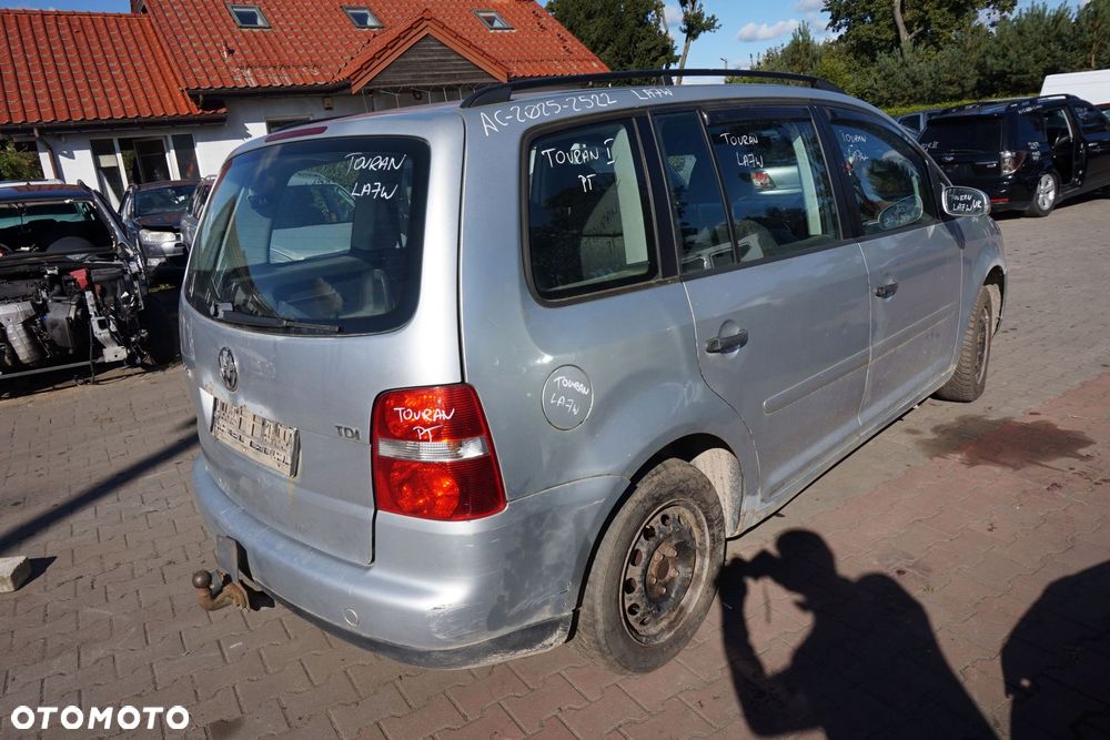VOLKSWAGEN TOURAN I 1T 2006 LA7W 1.9 TDI BXE 105KM GQN SREBRNY na części - 5
