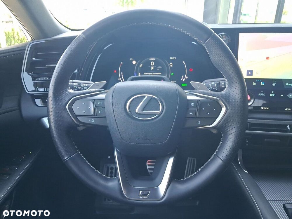 Lexus RX - 16