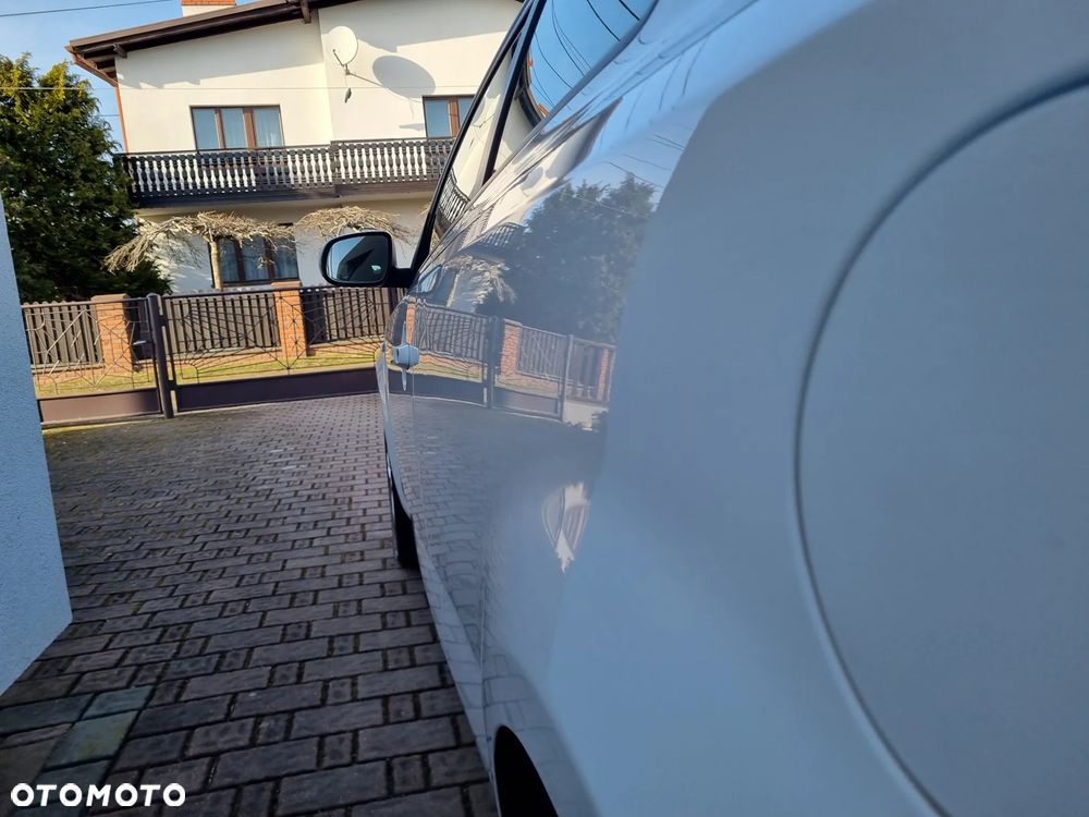 Kia ProCeed 1.4 CVVT Dream-Team Edition - 13