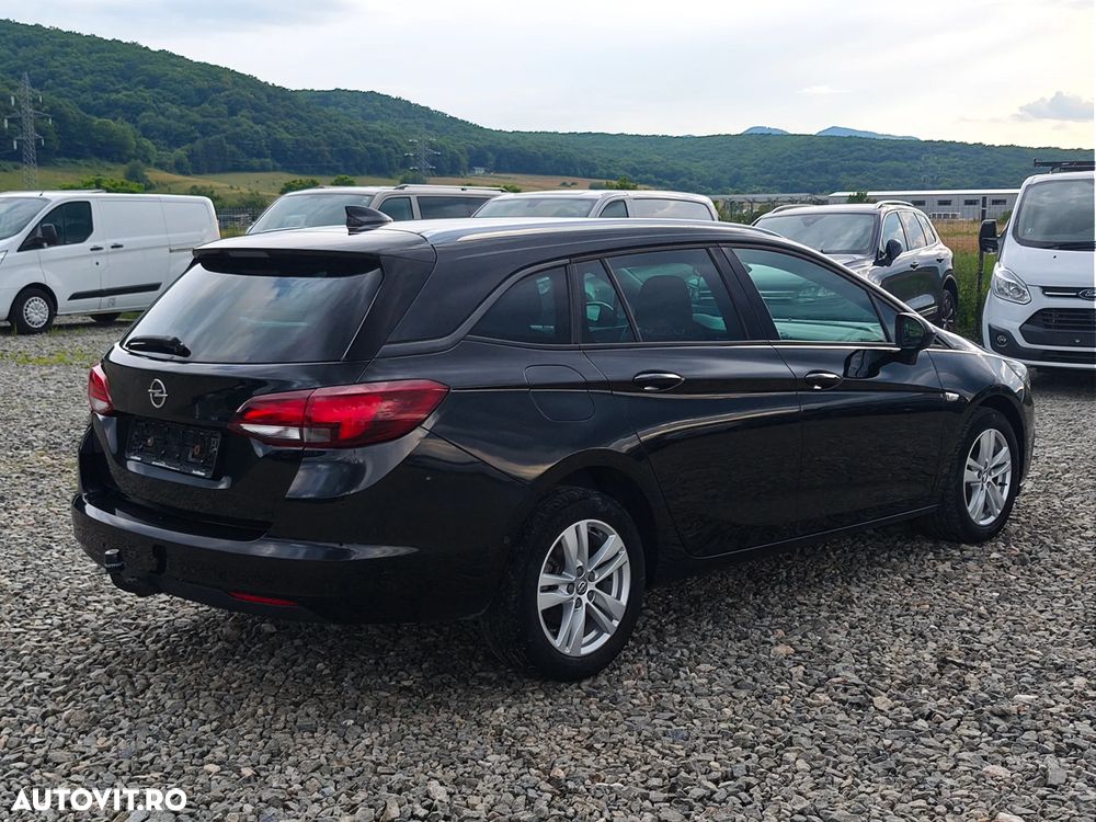 Opel Astra 1.6 D (CDTI) Start/Stop Dynamic - 14