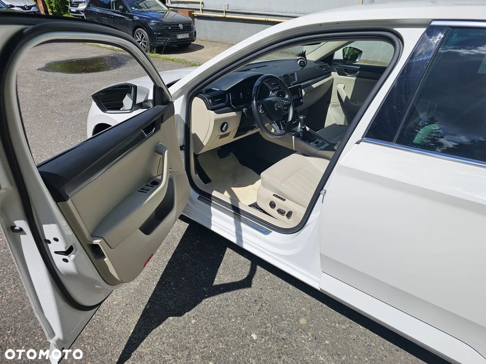 Skoda Superb 2.0 TDI SCR Style DSG - 7