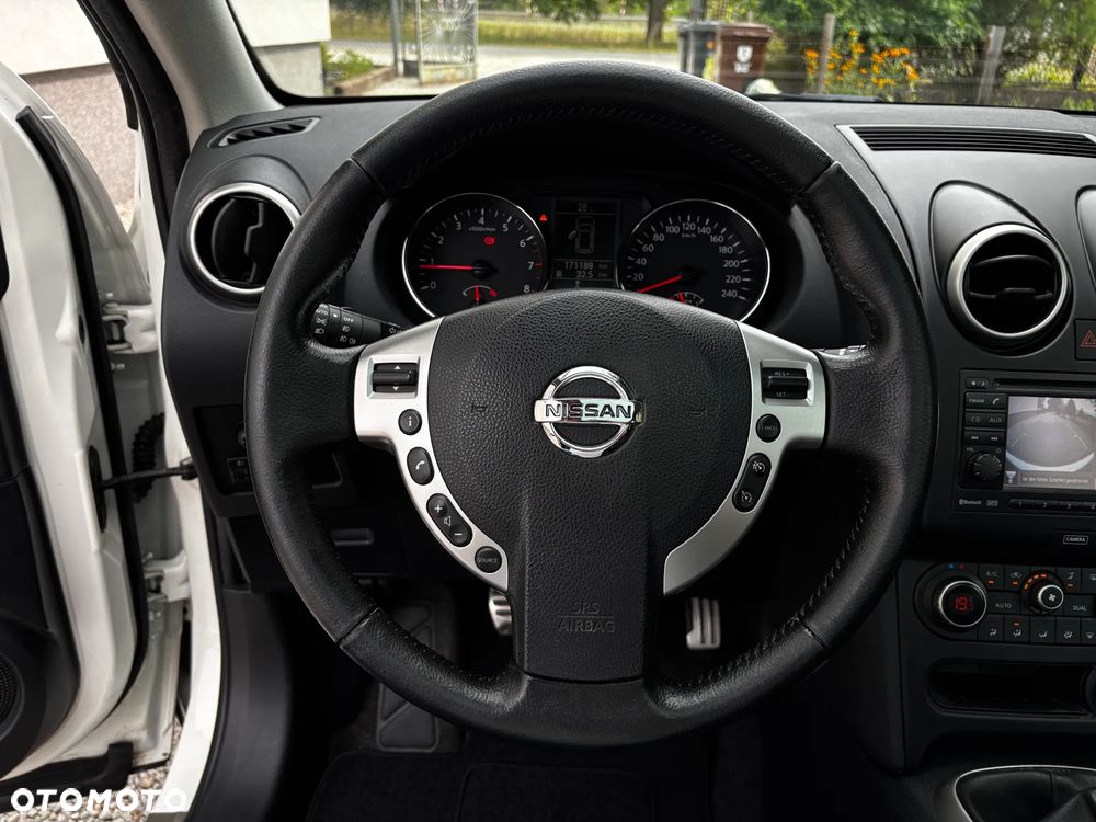 Nissan Qashqai 2.0 tekna - 35