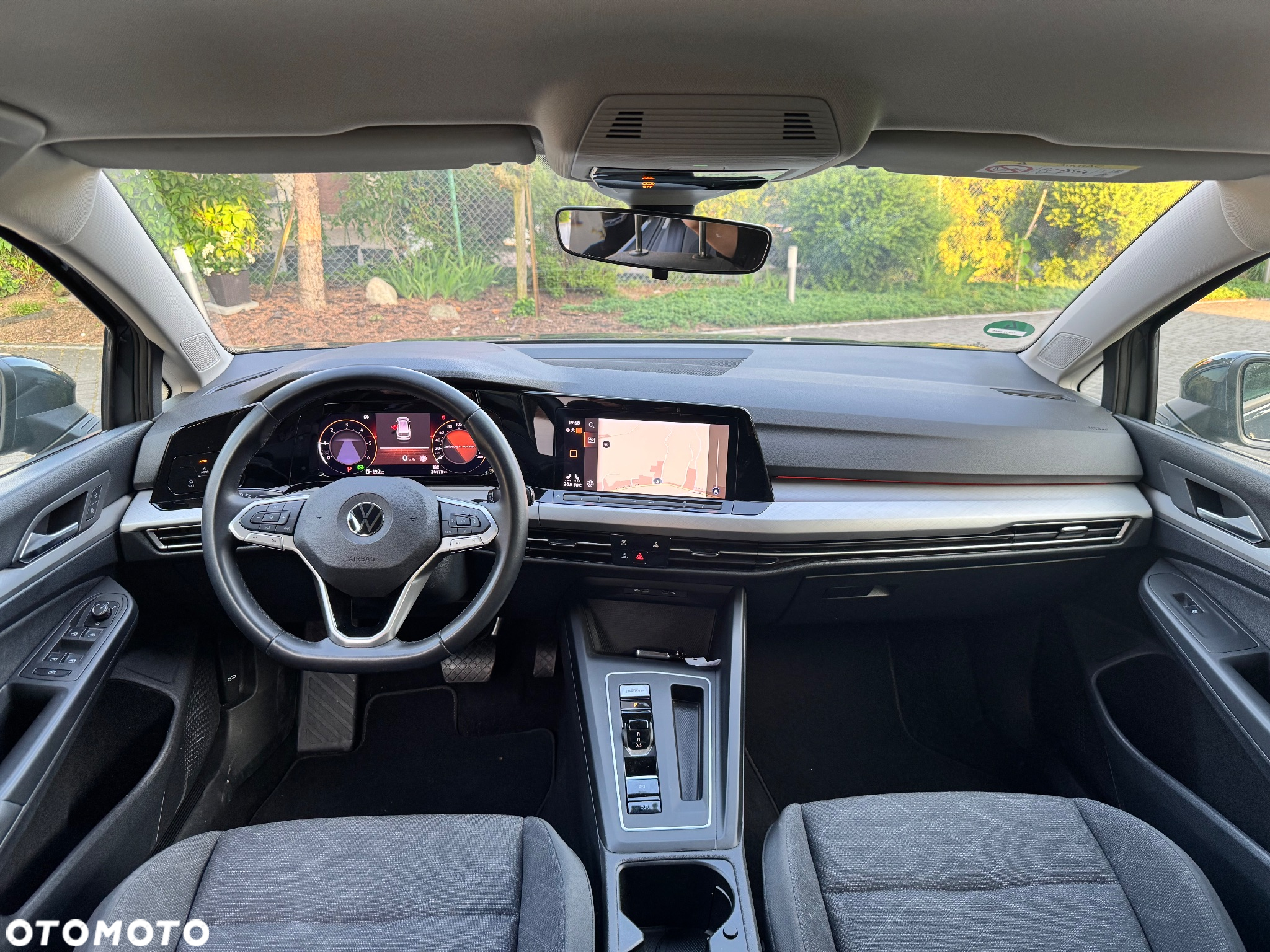 Volkswagen Golf - 14