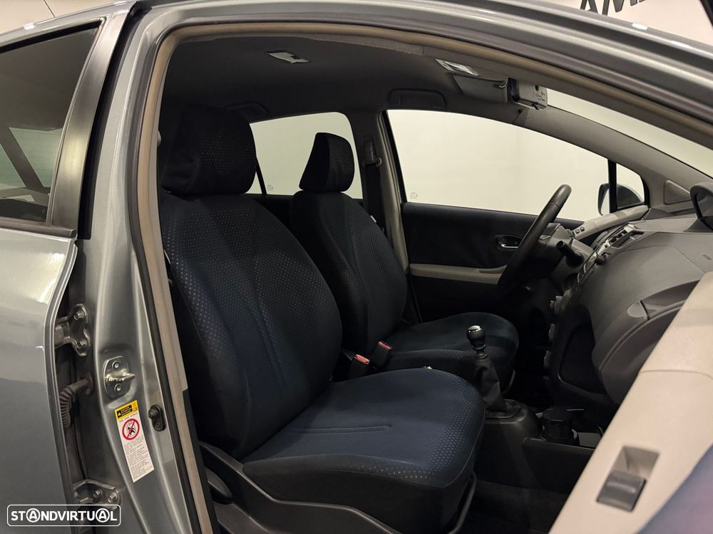 Toyota Yaris 1.4 D-4D SE Sport - 7