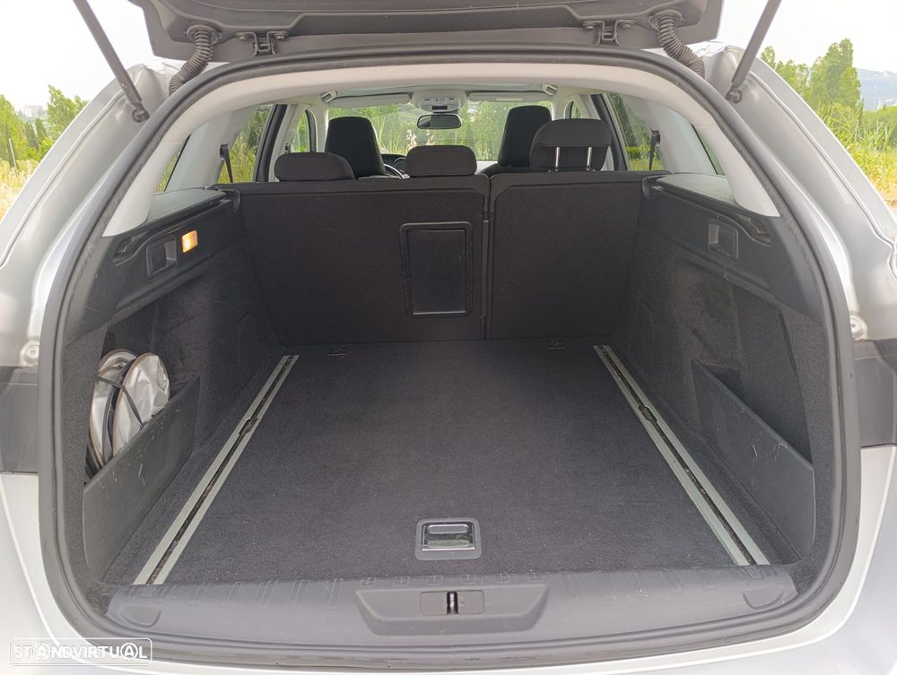 Peugeot 308 SW BlueHDi 120 Stop & Start Allure - 15