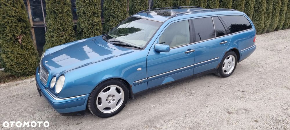 Mercedes-Benz Klasa E 420 T Avantgarde - 2