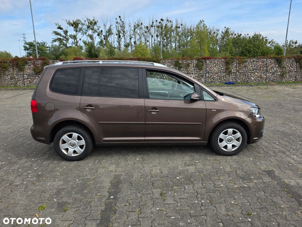 Volkswagen Touran 1.6 TDI DPF Life - 11