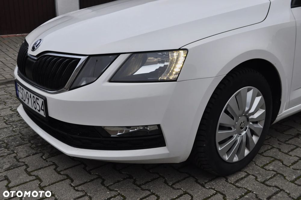 Skoda Octavia 1.6 TDI Style - 35