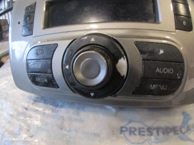Radios 8R1035652A 1560873490 ALFA ROMEO MITO FASE 1 2019 1.3JTD 90CV 3P PRETO ORIGINAL GMBH Danificado Botões Com Desgaste - 2