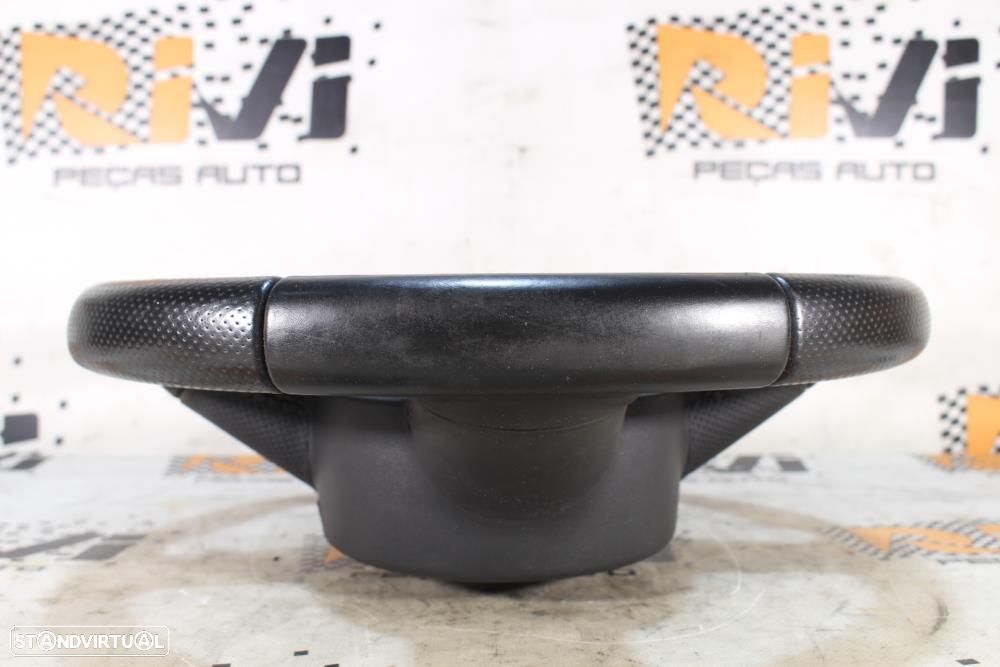 Volante Audi A3 (8P1)  Volante Audi A3 8P / A4 B6 B7 B8 / A5 8T / A6 C - 7